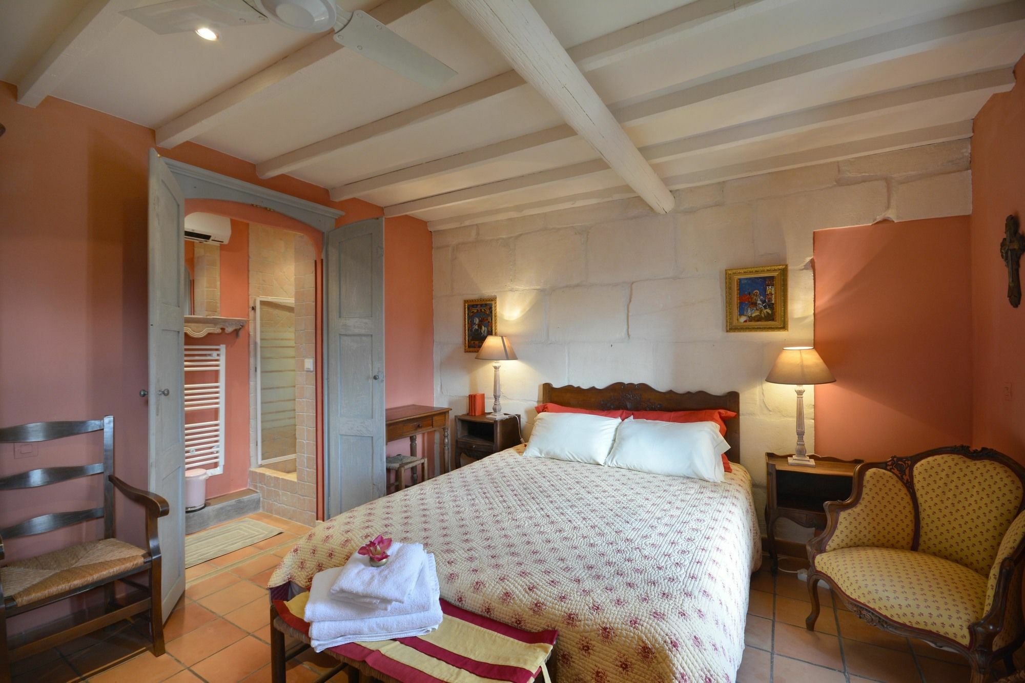 Le Clos De L'Isle อาร์ลส์ ภายนอก รูปภาพ